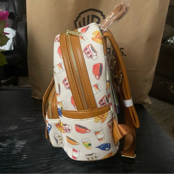 WB Studios Exclusive Rare Gilmore Girls Luke’s Diner Mini Backpack By Loungefly - Picture 8 of 11